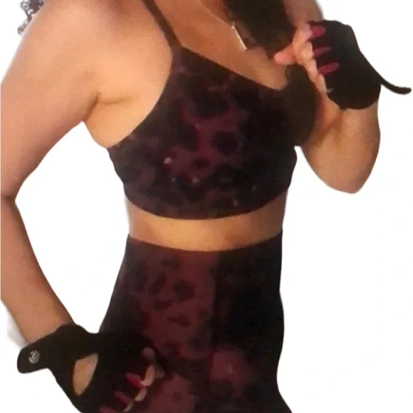 NWOT All In Motion Leopard Print 7/8 Legging & Sports Bra Set Size Small - Picture 2 of 16